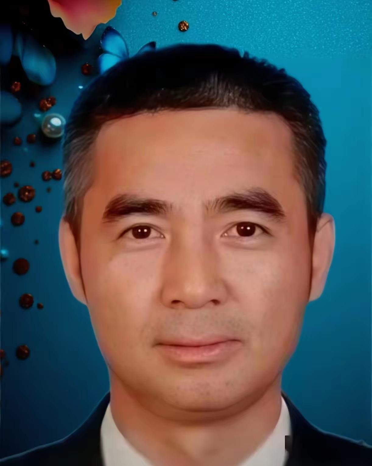 谢卫东接受调查了
听到消息亲友圈炸开了
58岁，本该是提着保温杯、
安稳等着退休