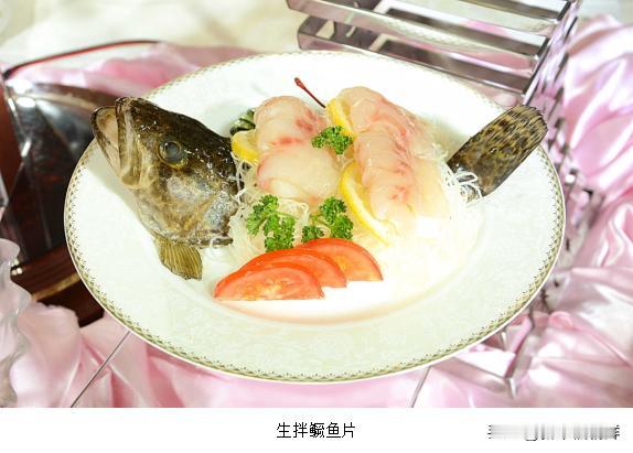 引人注目的料理节

第29届全国料理节在朝鲜首都平壤和盛大街的和盛阁举行，丰富多