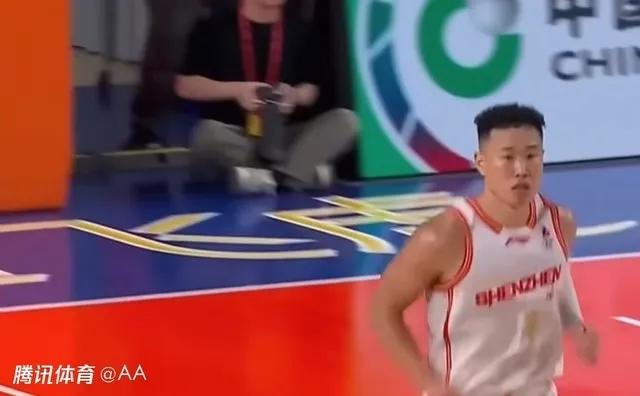 深圳和山西对攻战失误率太高了，这样的球队难于走远！

今晚山西男篮对阵深圳队，双