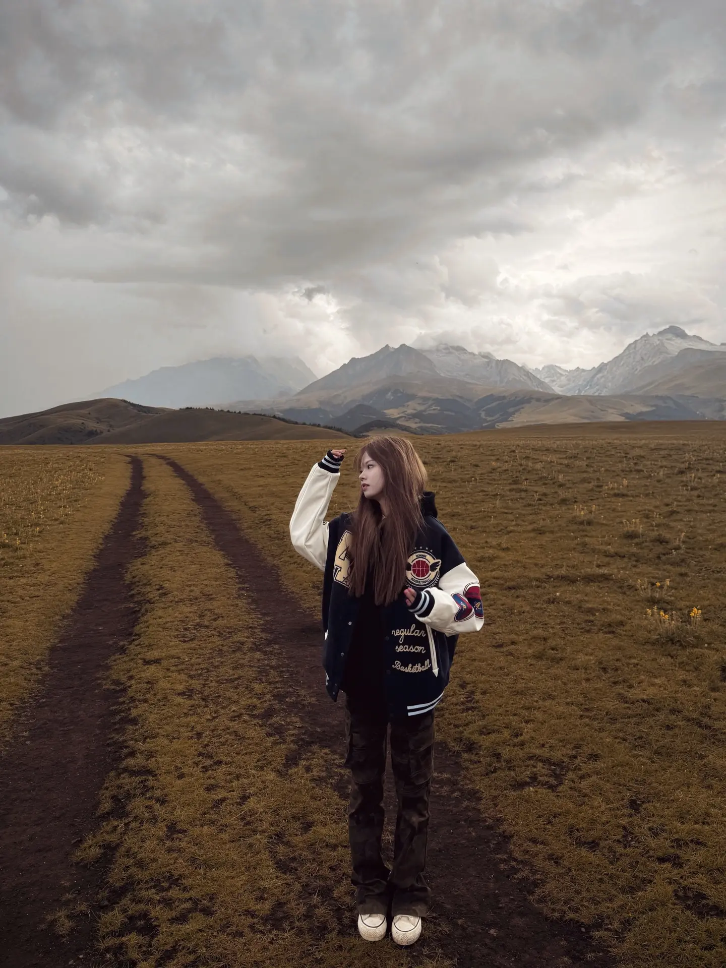 生活只做两件事  让我变好的 让我开心的