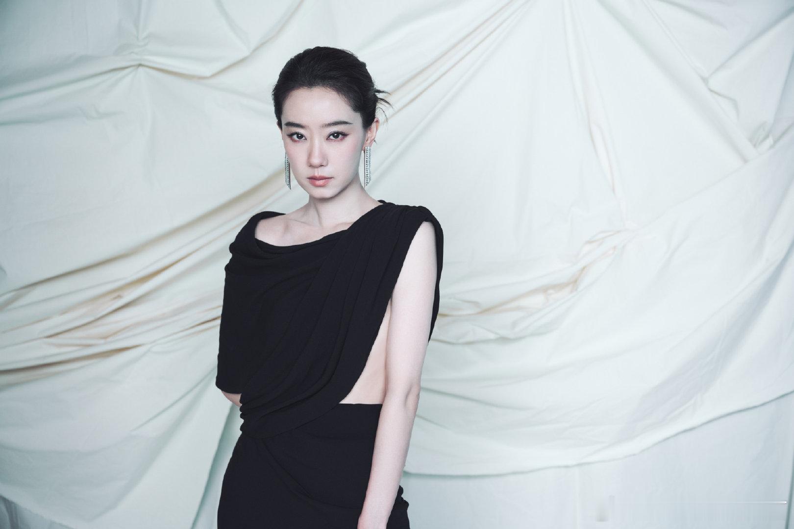 正午阳光再合作85花 神仙选角永不出错！正午眼光一如既往毒辣，搭档演技成熟的85