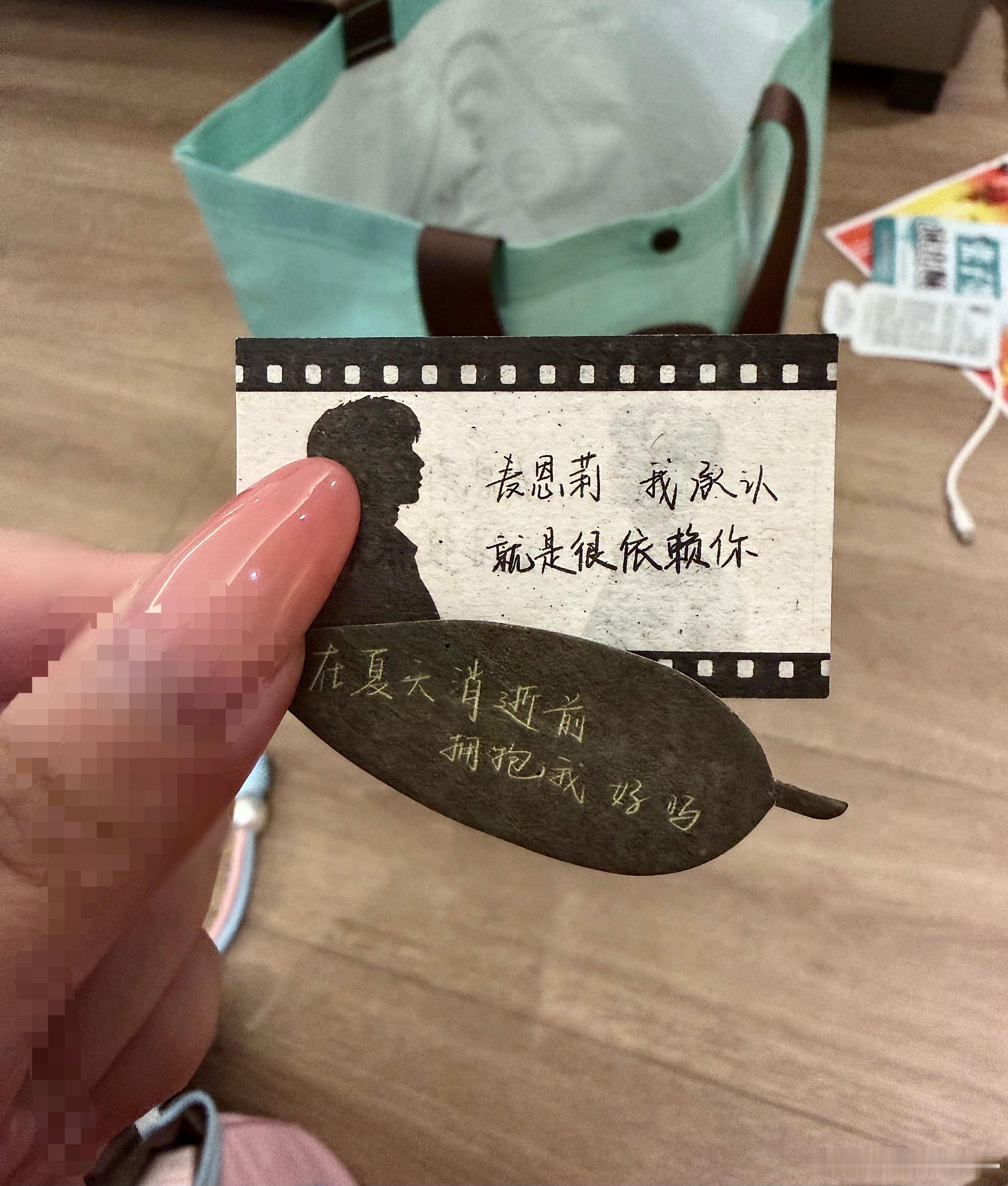 张子墨 可他的笑真的好甜！！                  明天见😽来超话