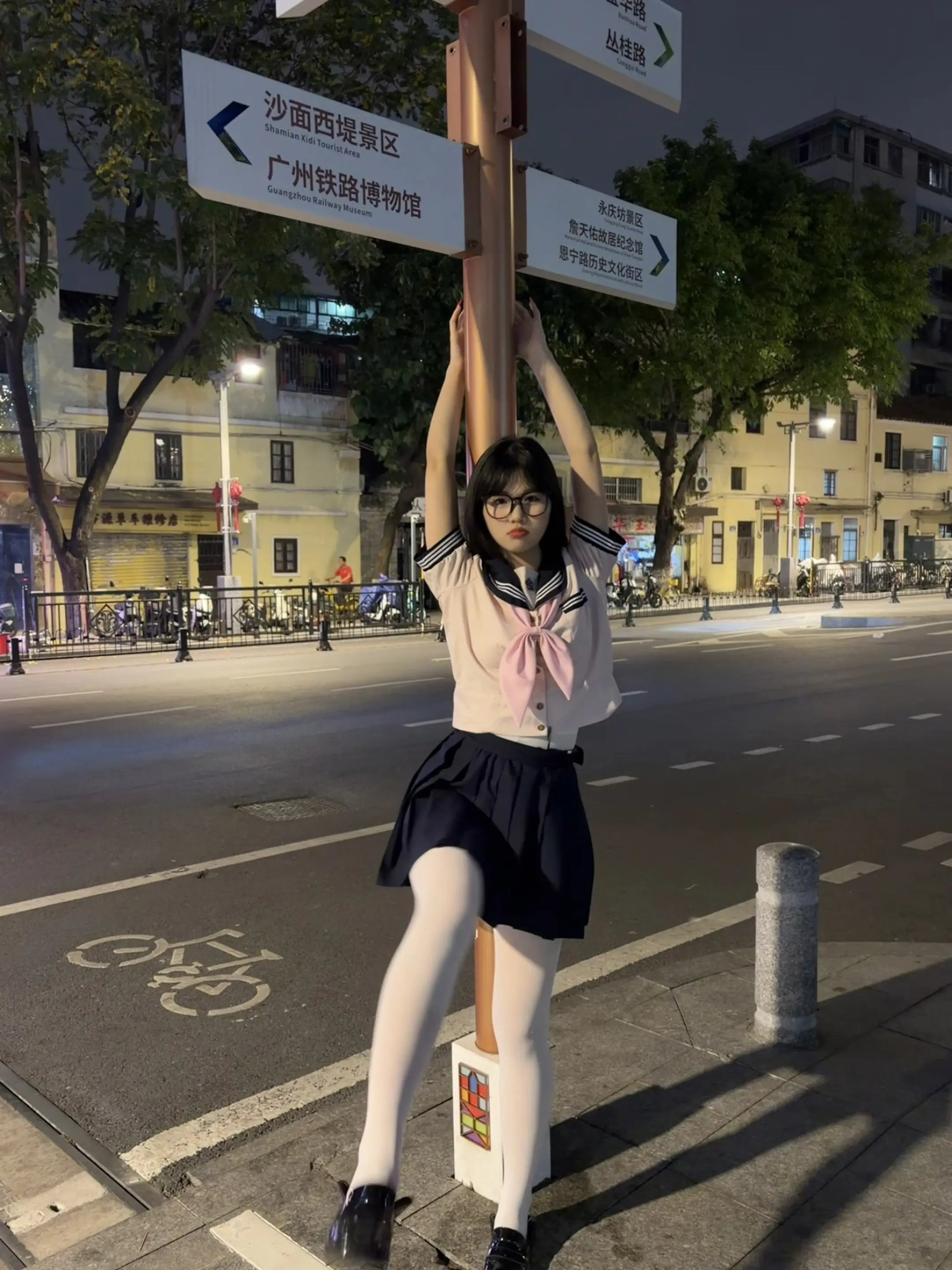 青天大老爷！！！！