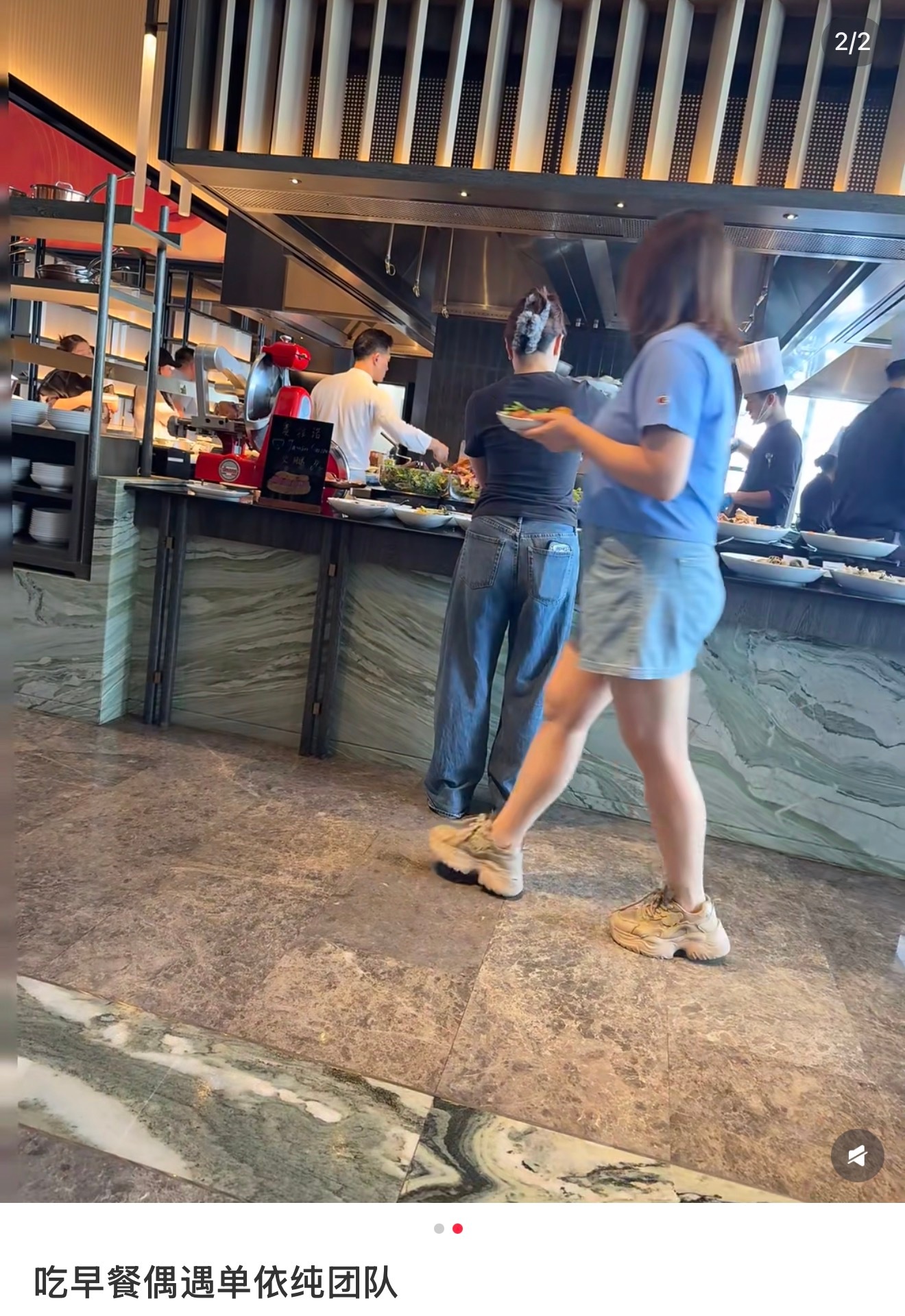 原来心动只需要一个侧影 宝宝 人群中我一眼就看到你💙 