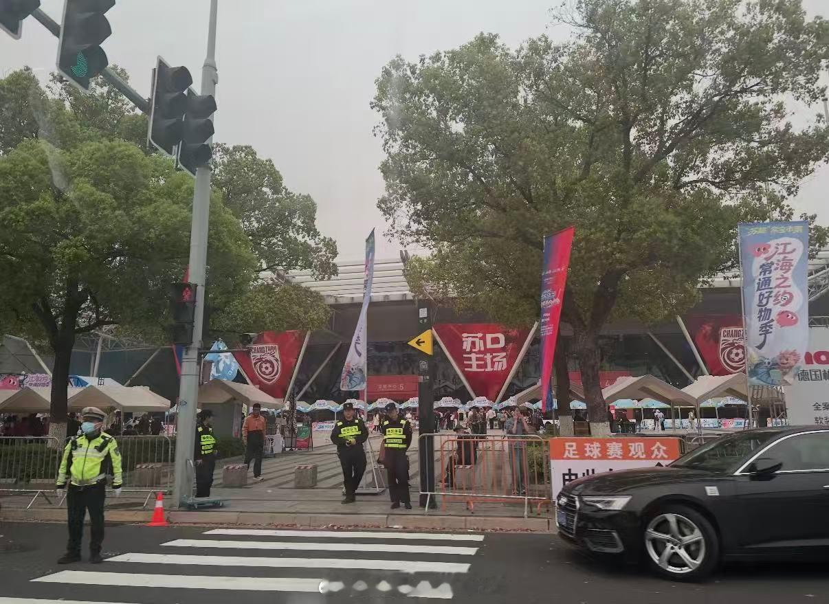 常州算是把开幕式玩明白了论整活还得看常州常州开 幕 式真会玩！花样整 活抢眼球，