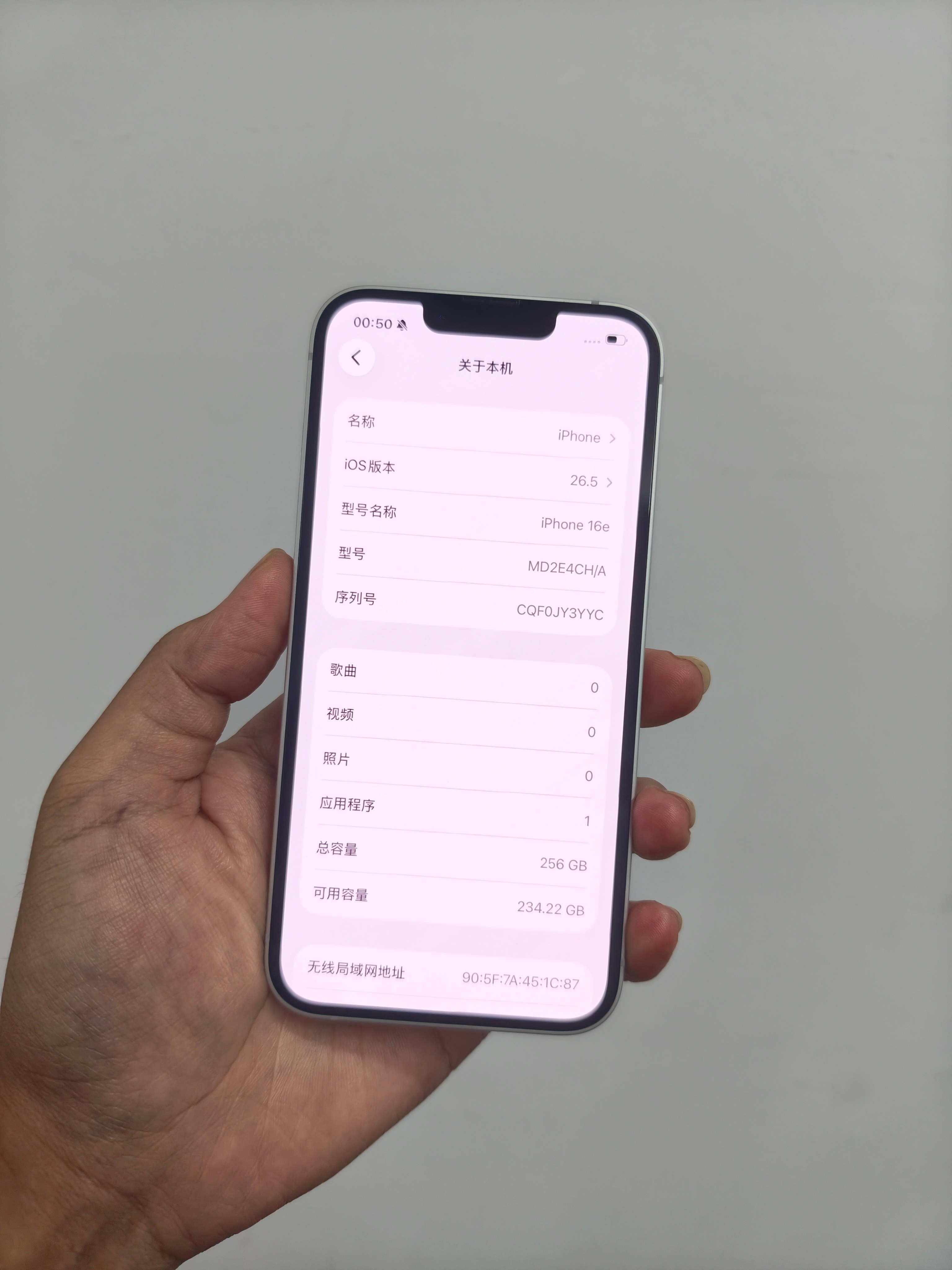 话说现在16e/17e都是谁在买？就像我这个回收的16e 256还要卖3K，3K
