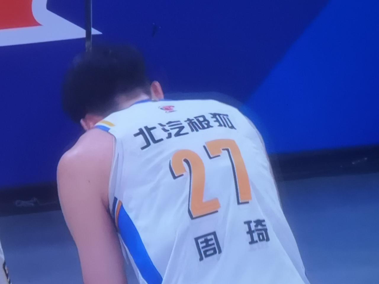 陈盈俊26分，杰曼无解的存在狂飙三分北京北汽男篮99比88战胜上海久事男篮，北京