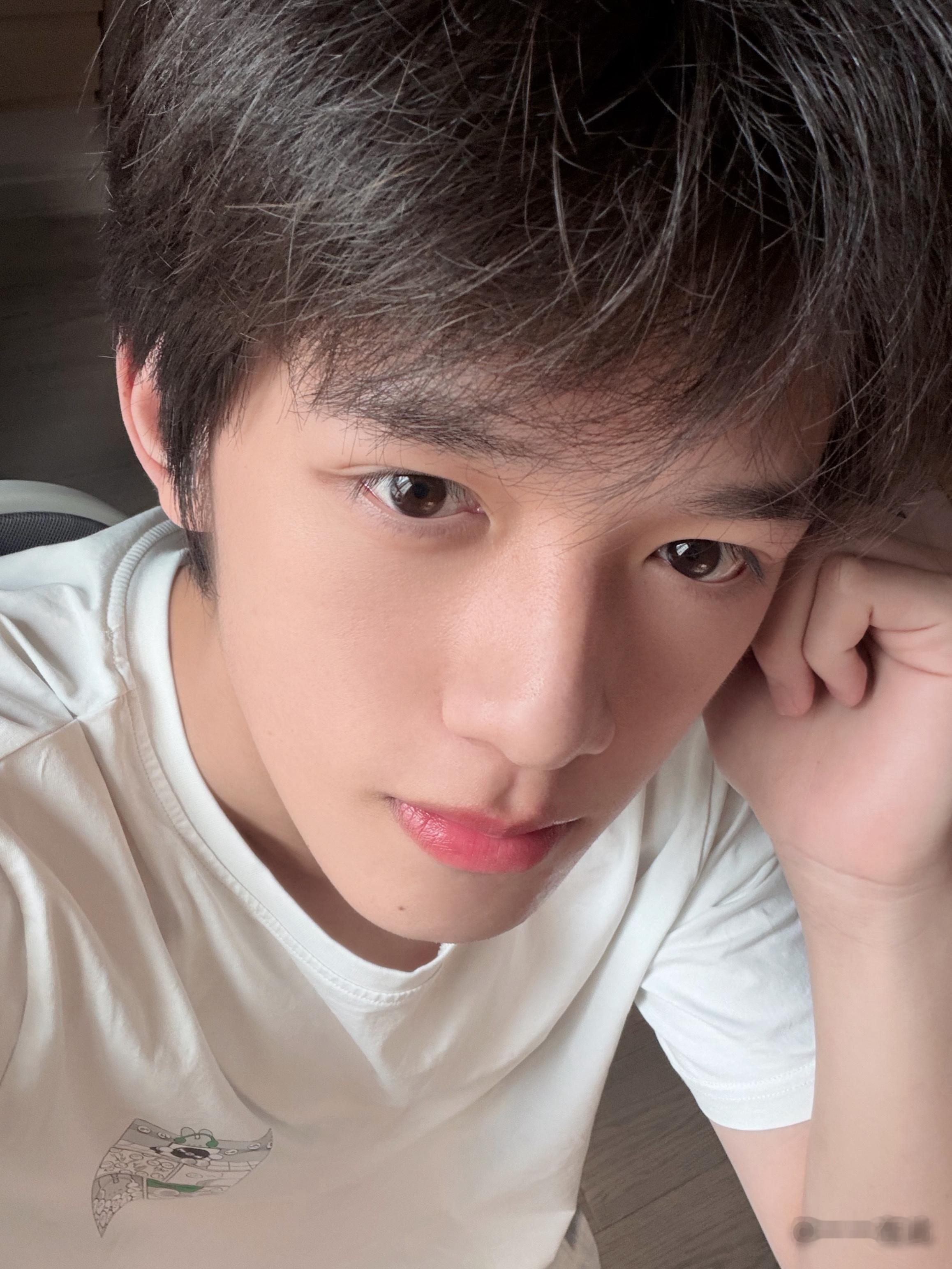 可是他说七夕快乐和loveyou🥰 
