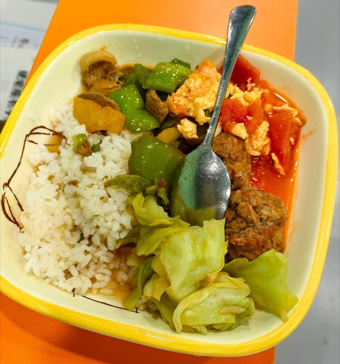 每日一餐分享 来小小纪的托管班蹭饭吃，哈哈哈[哈哈] ​​​