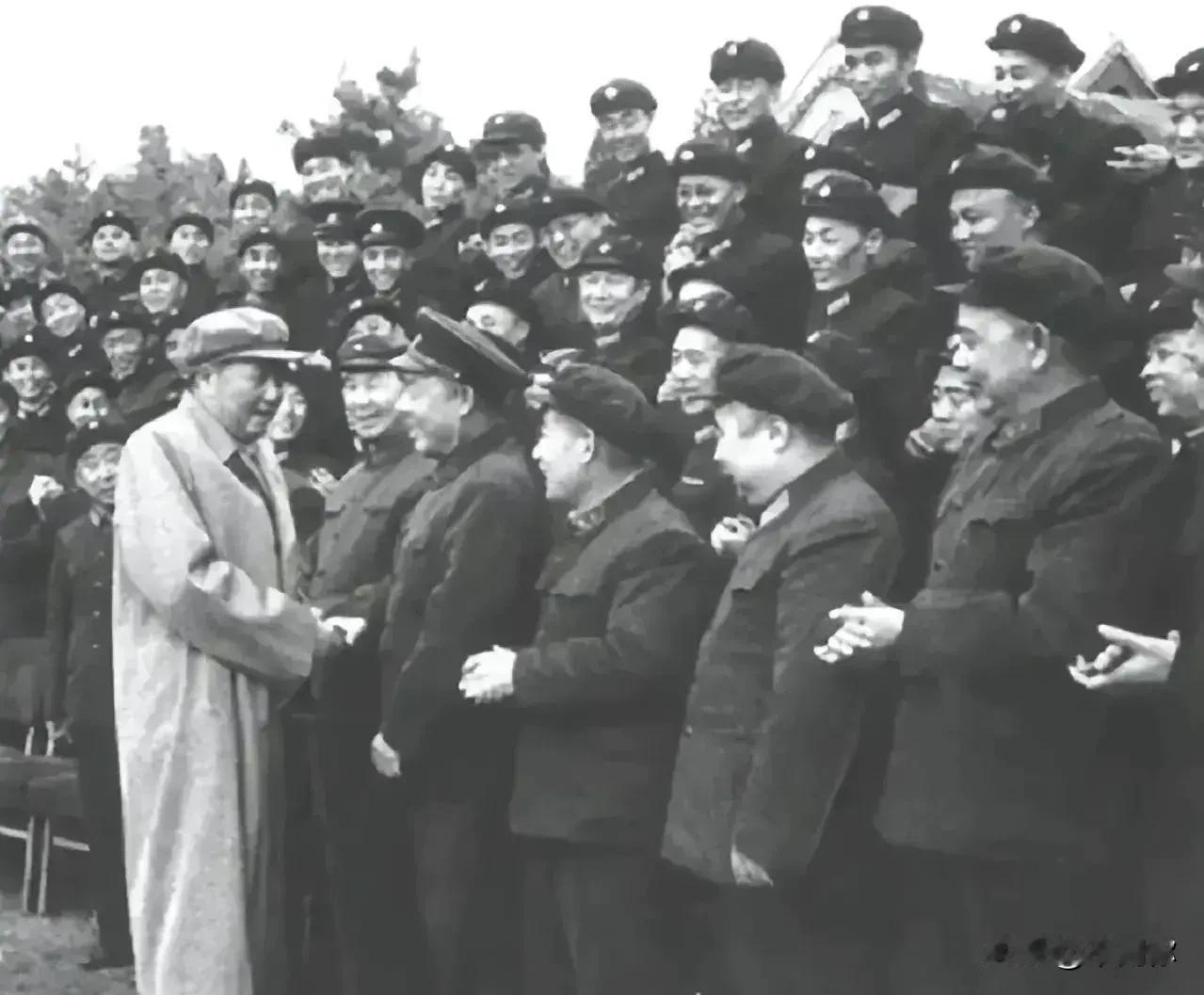 从最坏处着想，反而不吃亏
最怕什么？不是失败，是没准备。一个决定，先想最坏，往往