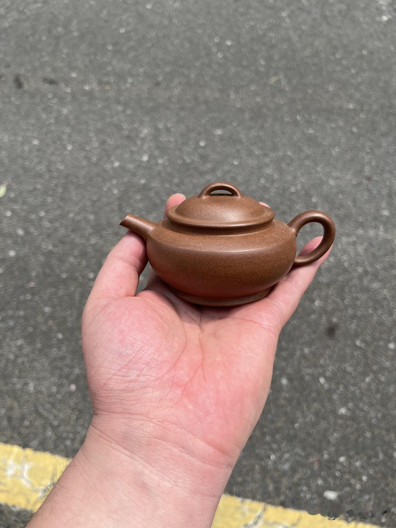 段泥壶别乱泡！这3种茶是“毁壶”利器，谁泡谁后悔
手里有把好段泥，却不敢随便下水