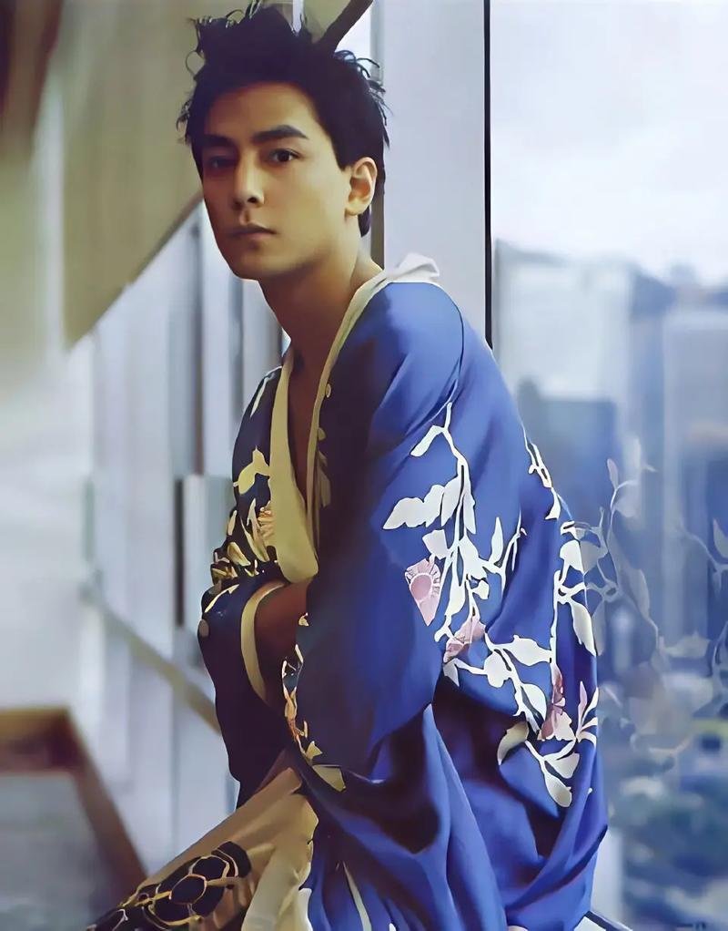 光靠帅成不了吴彦祖 他是公认的颜值天花板，但光靠帅成不了吴彦祖。不被颜值标签束缚