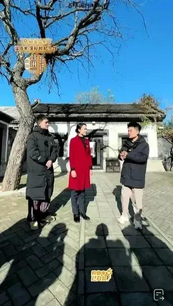 董宇辉是能理解蒲松龄的！


没去过蒲松龄的故居，领着宇辉和董董参观的讲解员解说