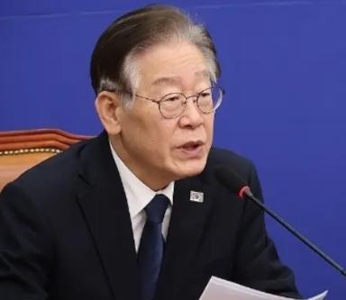 这次要为韩国点赞了，4月14日韩国通过红十字会向伊朗捐助50万美元用于人道主义援