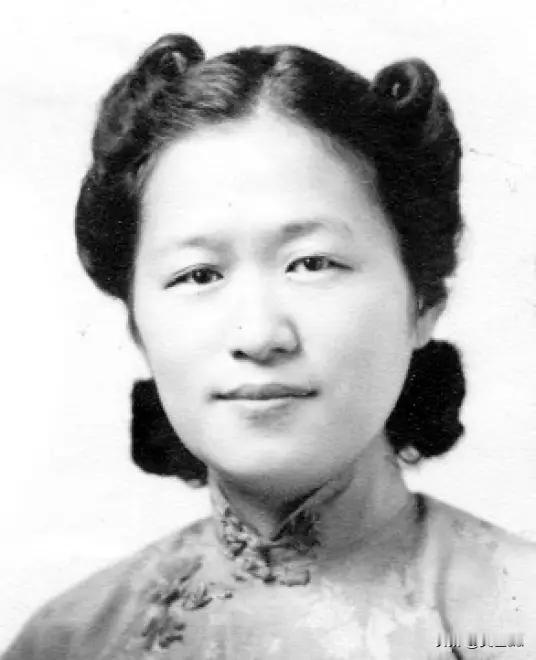 1968 年清华大学首位女教授含冤入狱，被关监狱五年时间，期间防止大脑退化每天坚