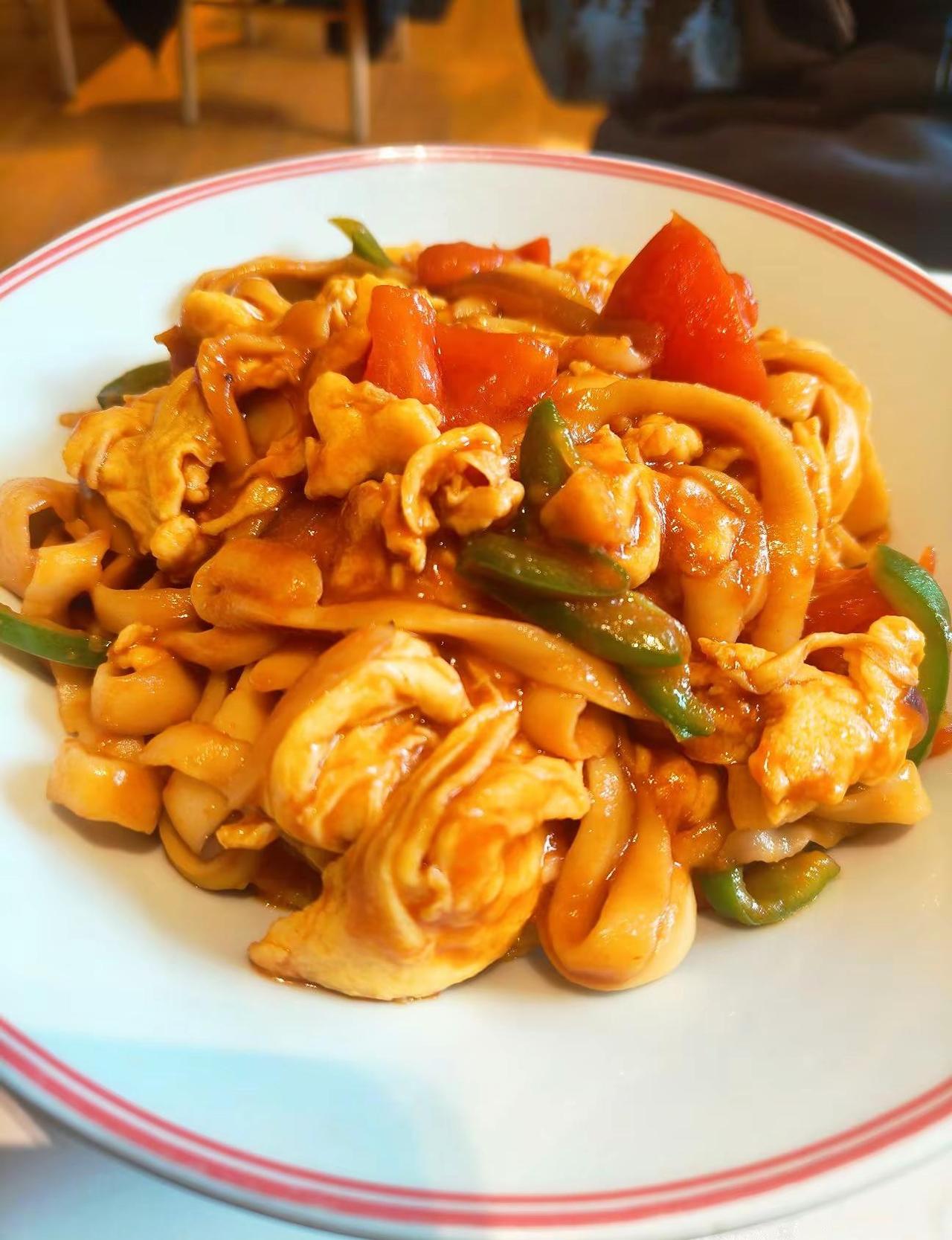 平安是顶级的富贵局，  别嫌日子沉闷 ， 那不是平庸，  是岁月静好。