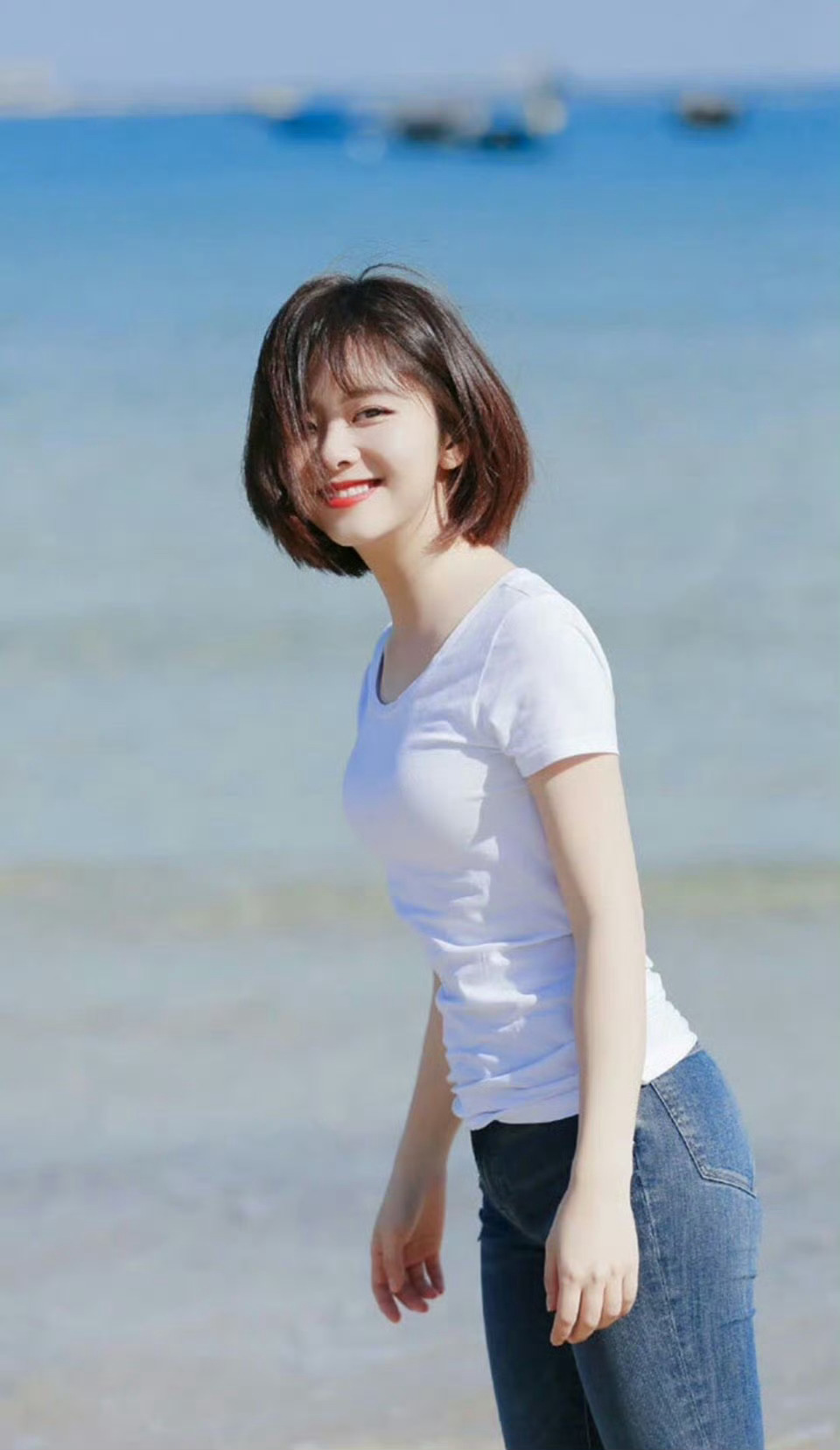 谭松韵白到发光 谭松韵🤍 ​​​