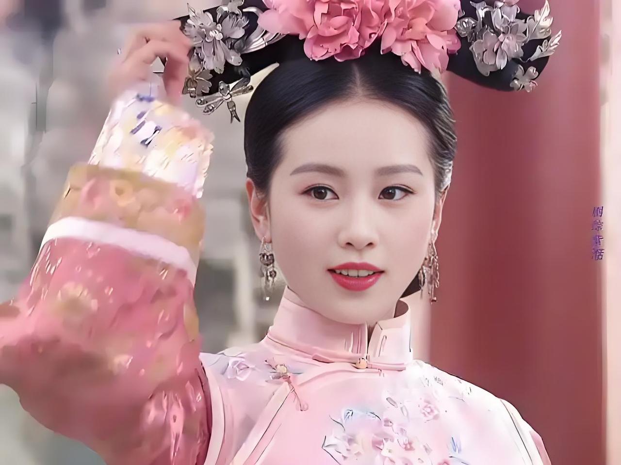 若曦为什么对年妃敌意那么大?其实是因为作者对年妃敌意大，作者是雍正的梦女，她接受