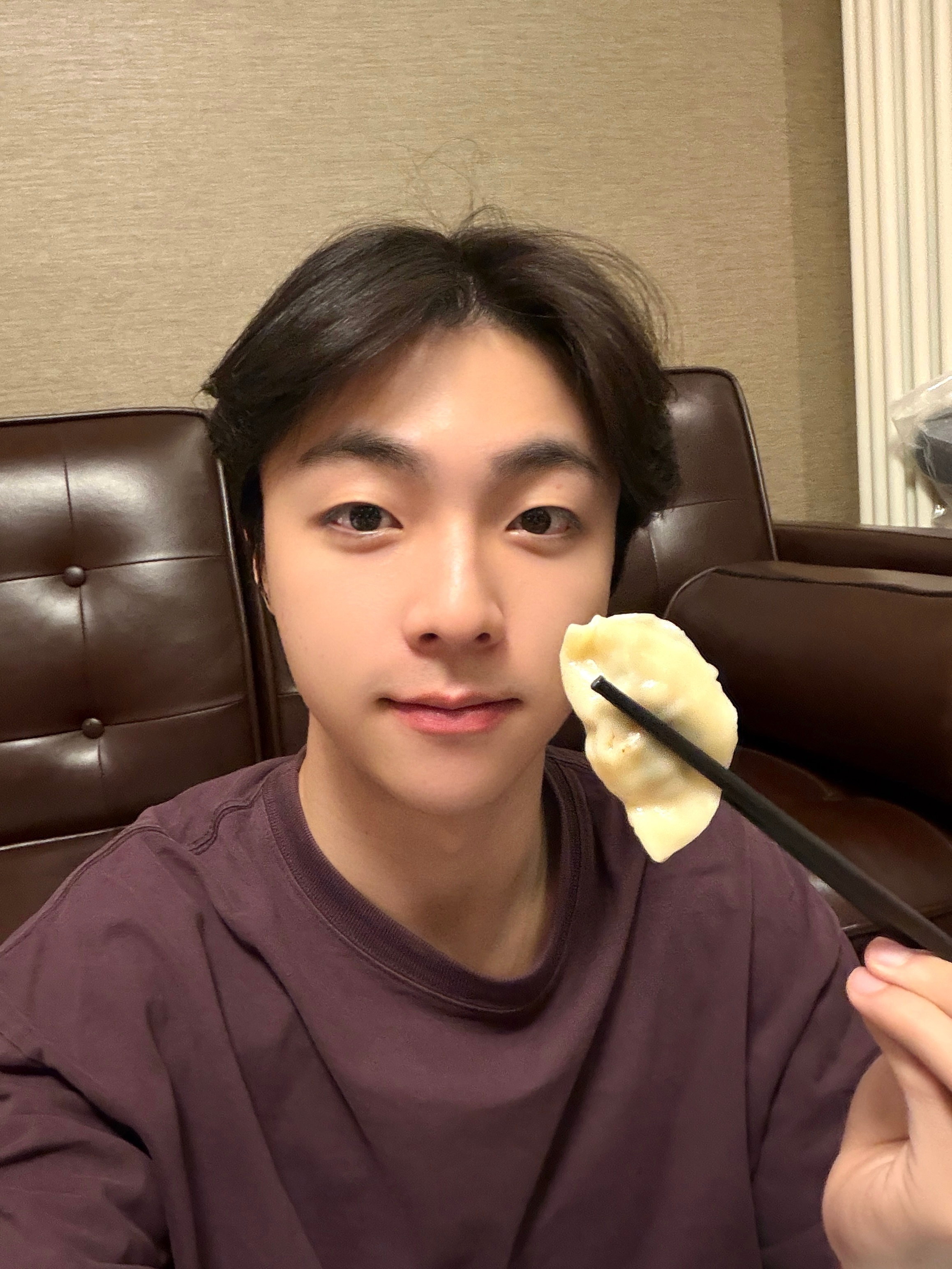 陈立农青春为名全球巡回演唱会 陈立农 七稔逐梦踏歌撷光 我和你之间不要相交线，平