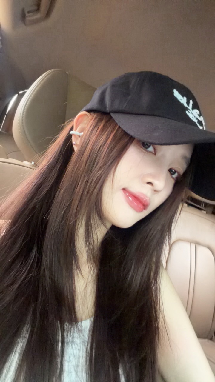 吴宣仪辛凌wxy吴宣仪叶星星 昨天的超喜欢又上升了不少诶 今天的超莱克和昨天的发