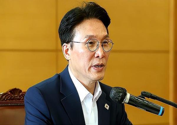 十年首度高层赴华参会，韩国甩开日本，加速深耕对华经贸合作
 
大连夏季达沃斯论坛