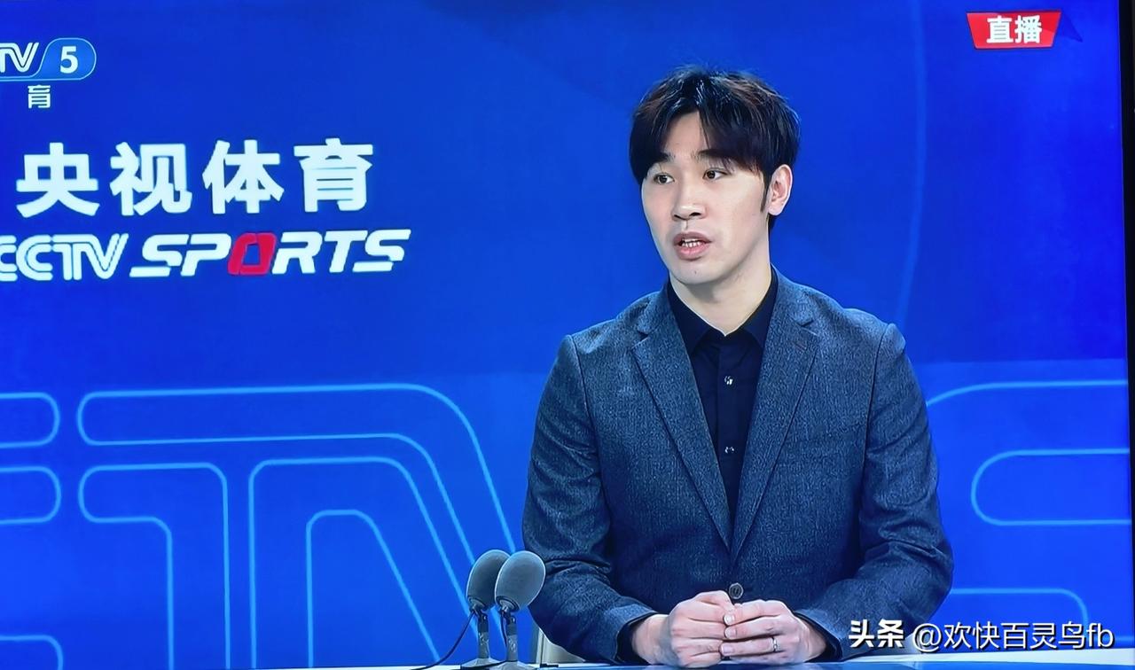 十几回合高球，小林和小莫是怎么练出来的？闫安为你解秘。
新加坡大满贯男单半决赛，