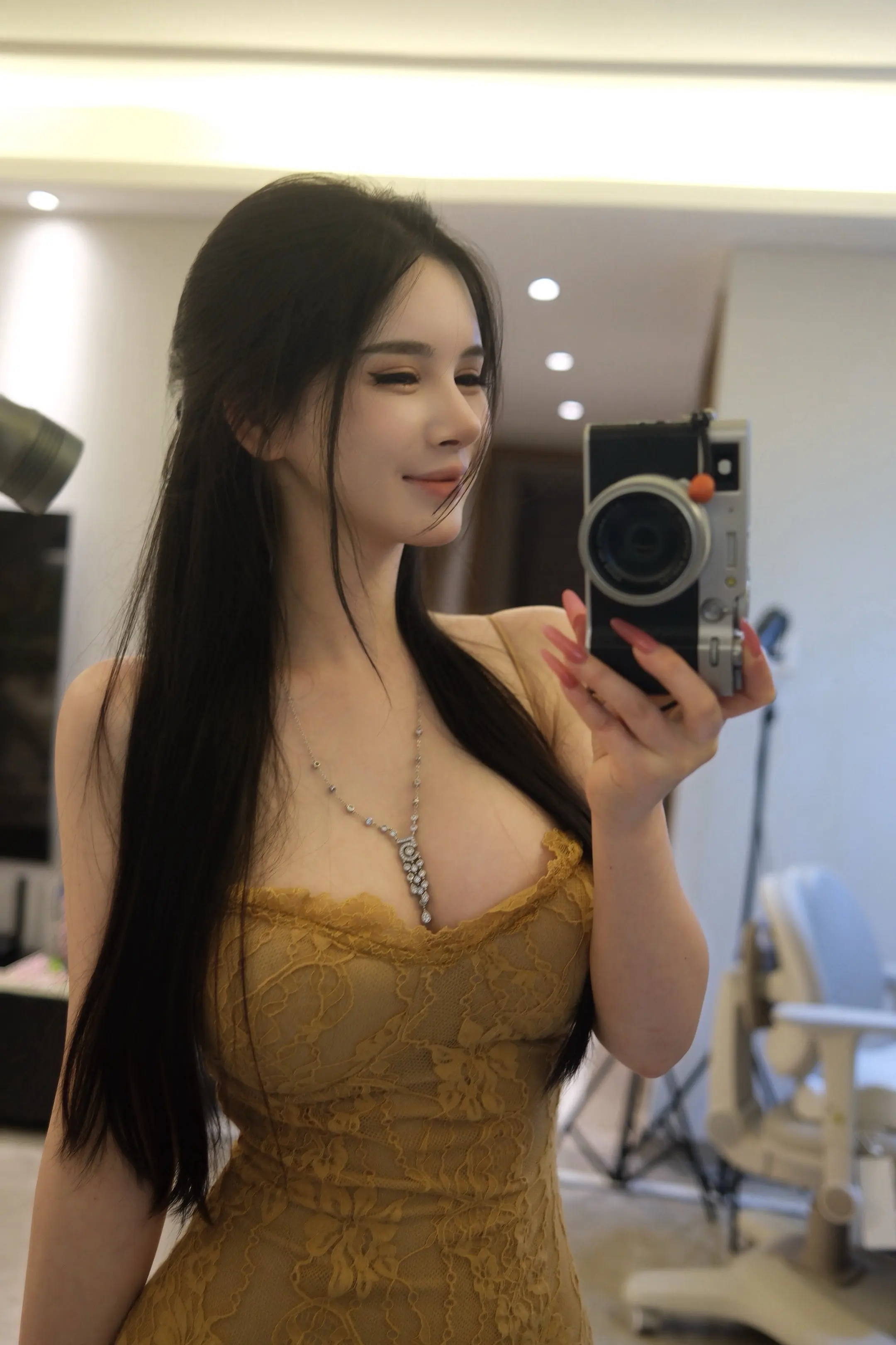忙着赚钱的女人不是贪财，而是让自己活的更有底气