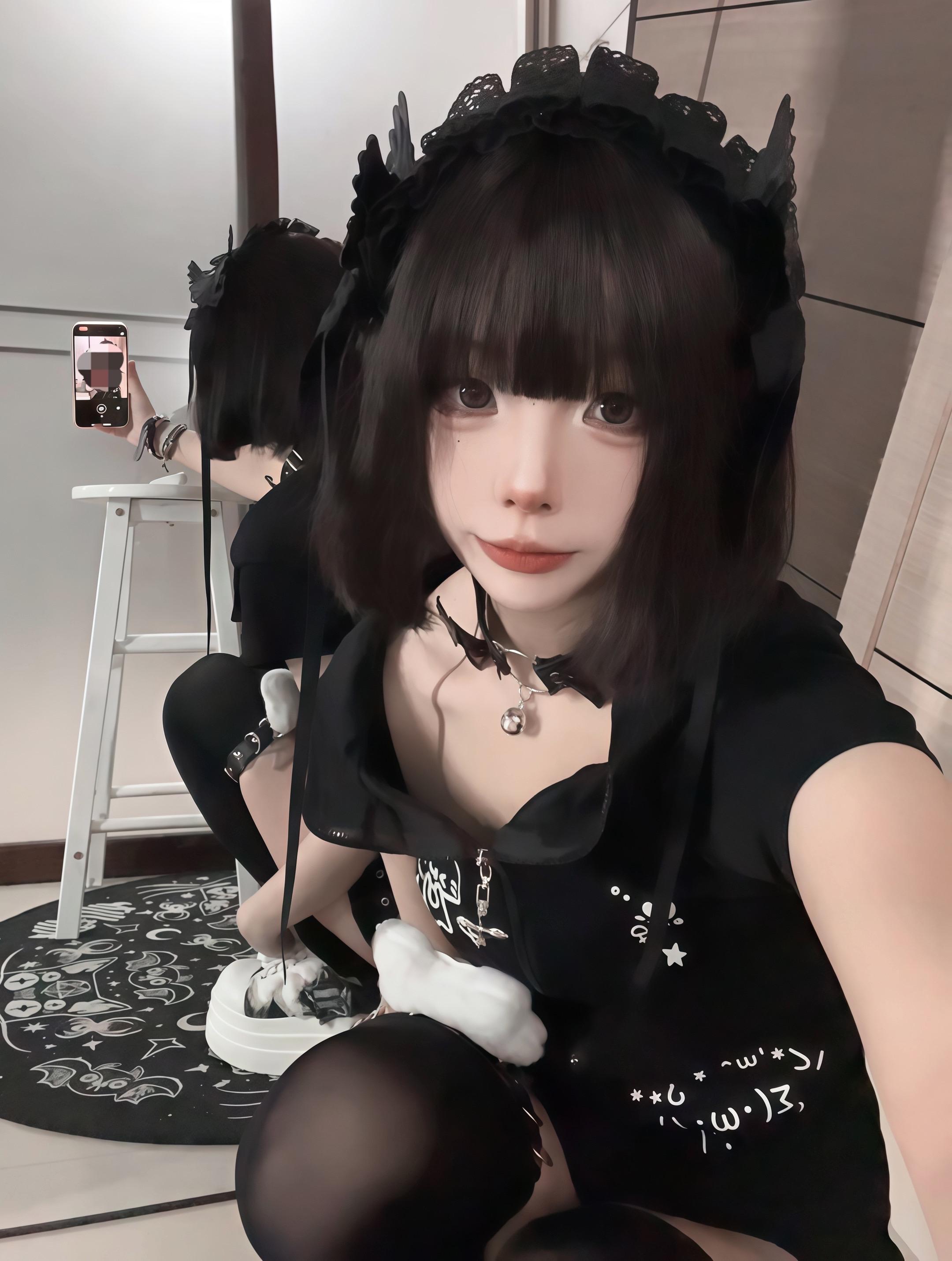 我们都不懂离别的重量 直到某天冷空气裹挟着回忆涌入