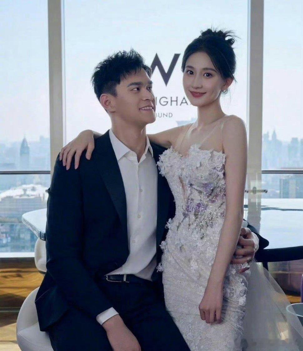 孙杨找了一个很漂亮的老婆 ​​​
