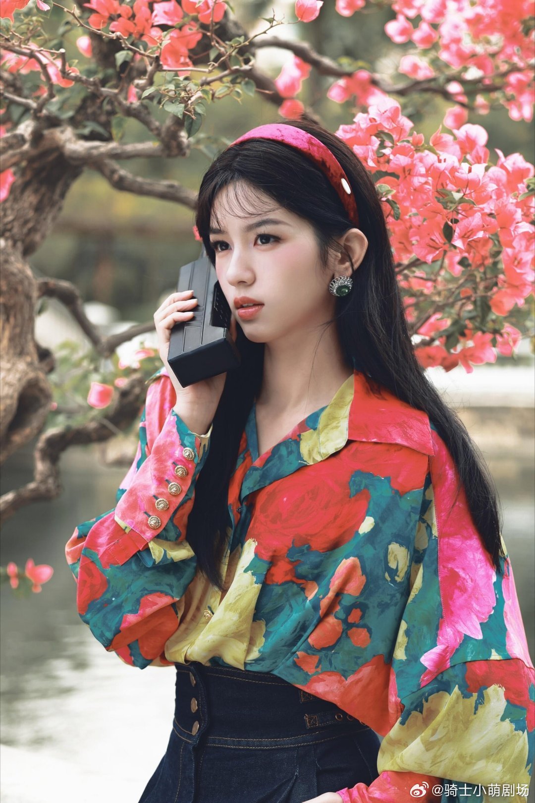 周也新剧商业嗅觉给到一个夯周也新剧投资眼光主打一个叛逆不被世俗眼光束缚，夏晓兰叛