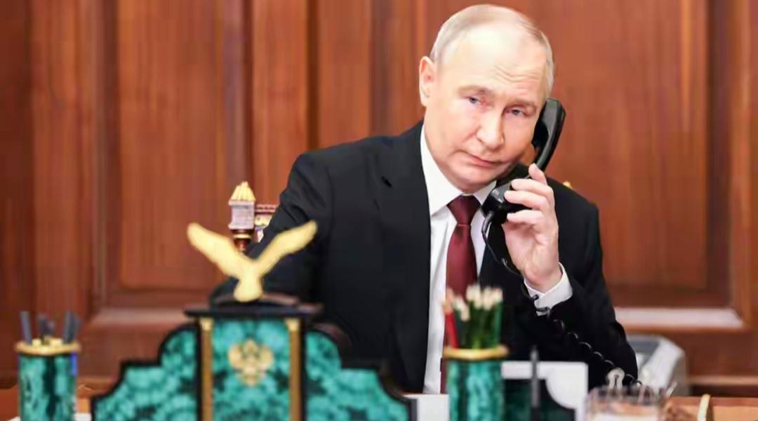 普京亲自过问，俄罗斯副总理在东方经济论坛宣布，要给中国新一代宽体客机供应复合材料