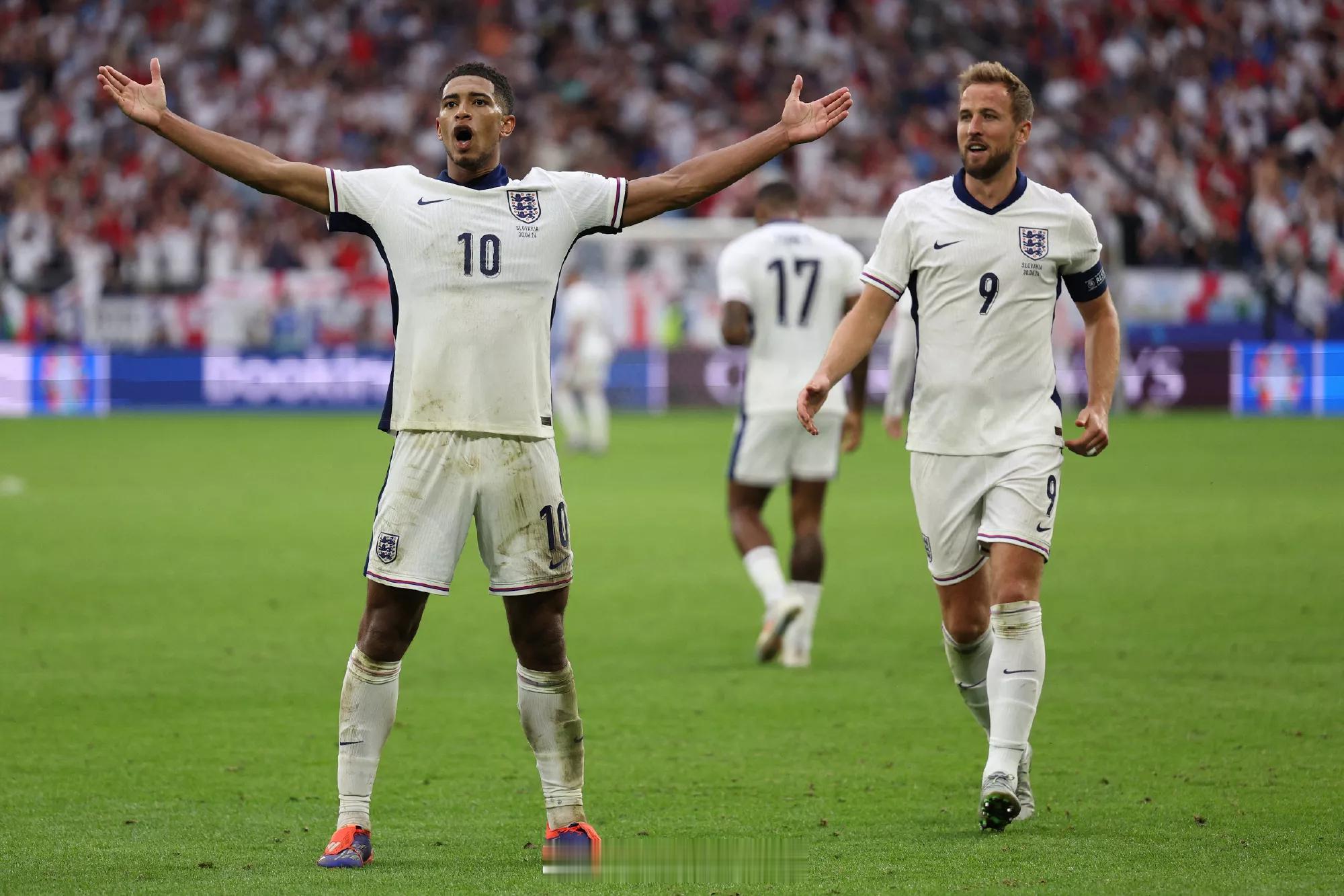 #贝林厄姆爽文大男主# 皇马DNA注入三狮军团，开挂的贝林厄姆拯救英格兰！不仅读