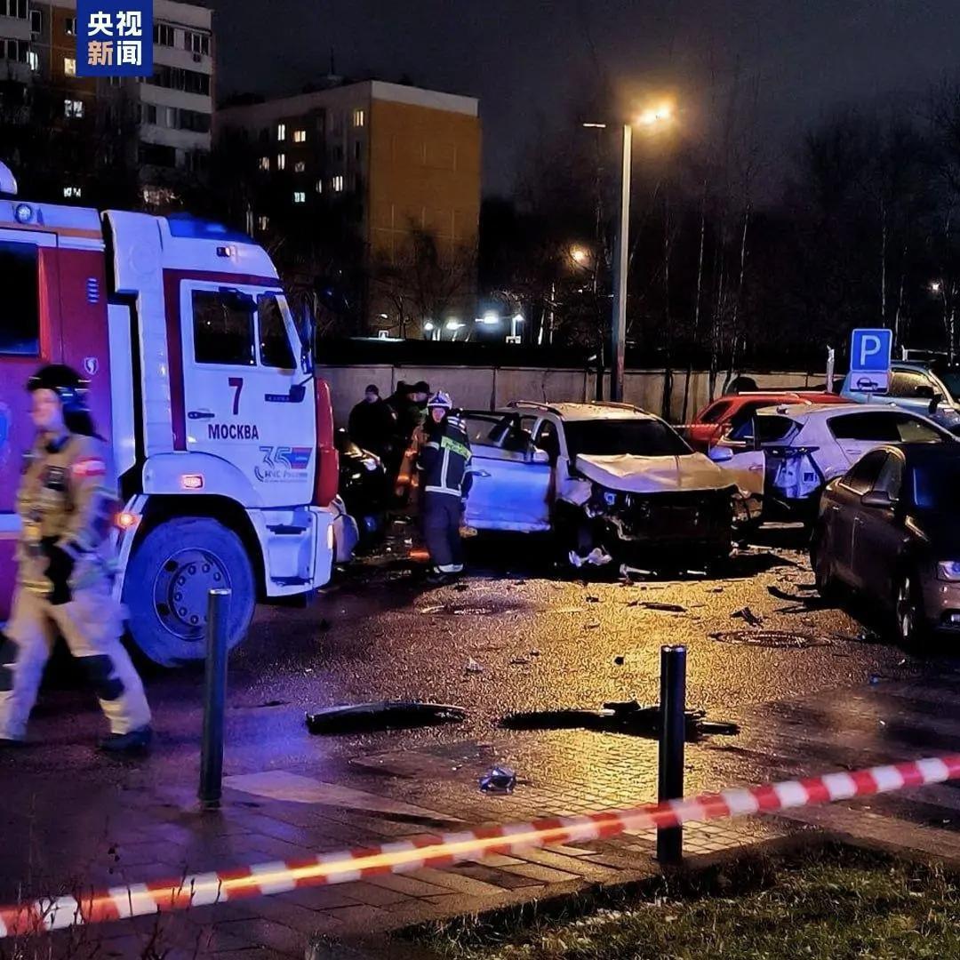 此次恐袭事件究竟是谁所为？
         12月22日，俄罗斯武装力量总参谋