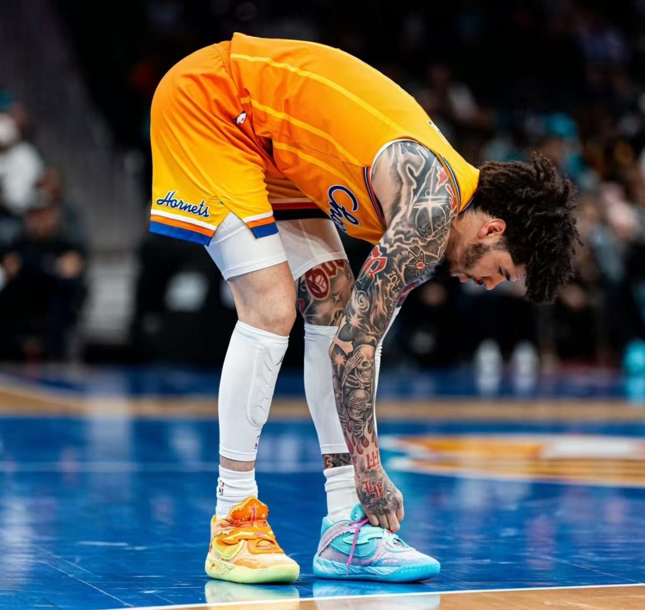 17分大胜，黄蜂三点爆破，鲍尔解锁三分新纪录
黄蜂面对两连胜的奇才，没有给对手太