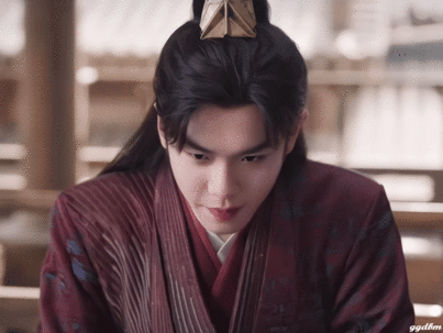 #新华社专访张若昀庆余年##张若昀和范闲长在一起了#庆余年导演编剧以及原著作者猫