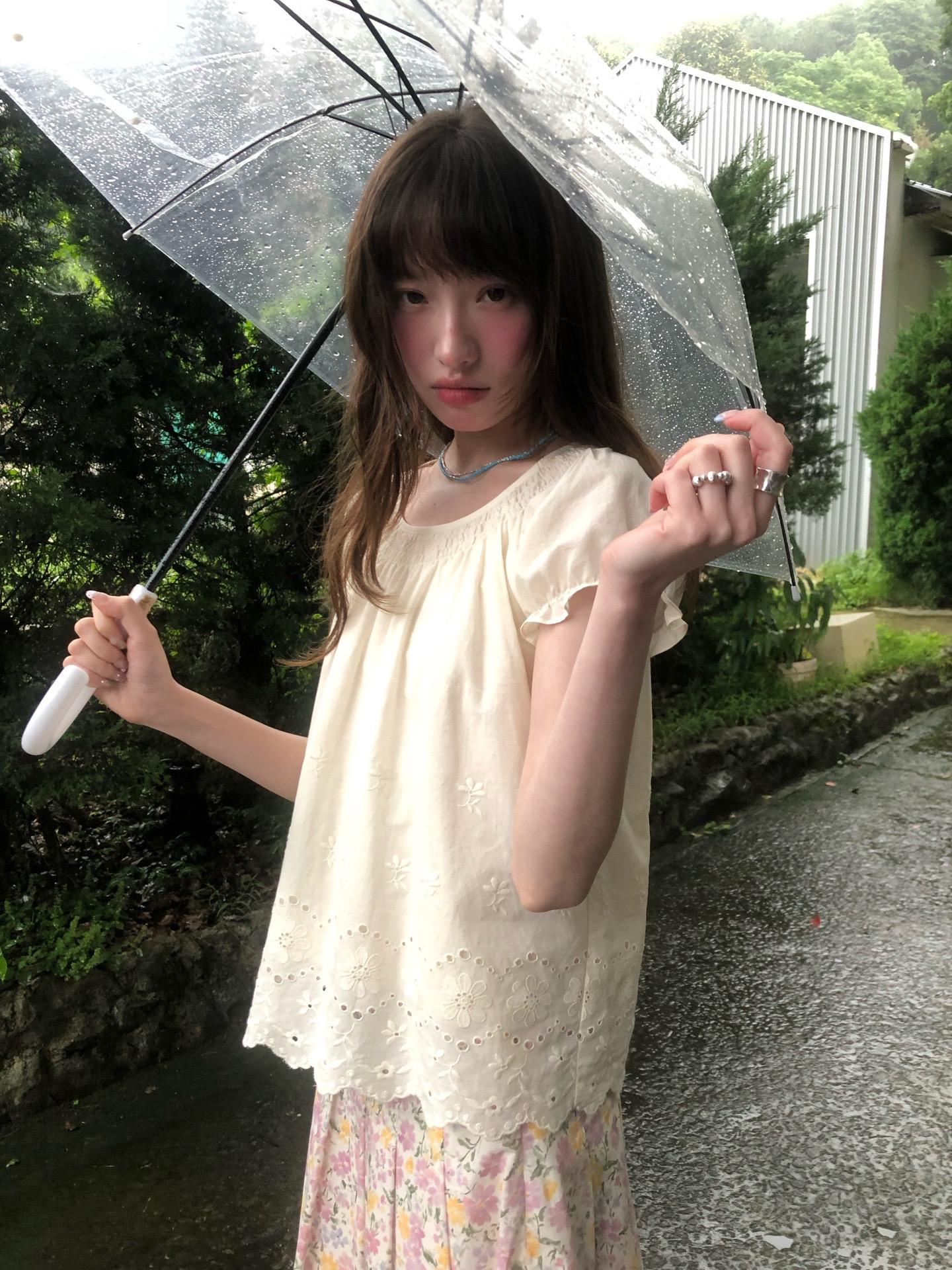 梅雨季 是思念的回音☔️。