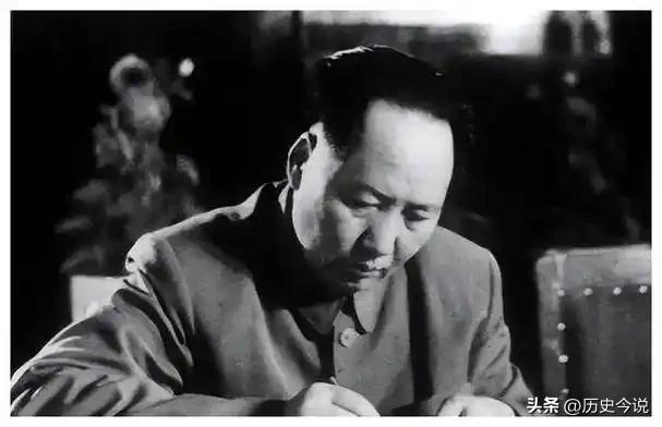 跨越半世纪的精准预判：毛主席当年论断，今日时局正在印证
 
阅读此文前，诚邀您点