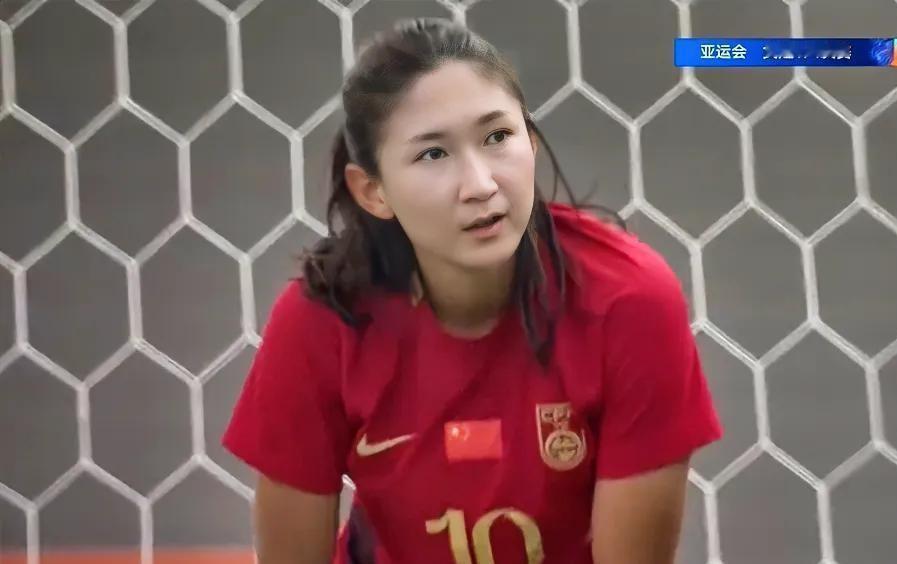 亚运会女足半决赛，中国女足还是碰上老对手朝鲜女足。
如果按中国女足目前实力，根本