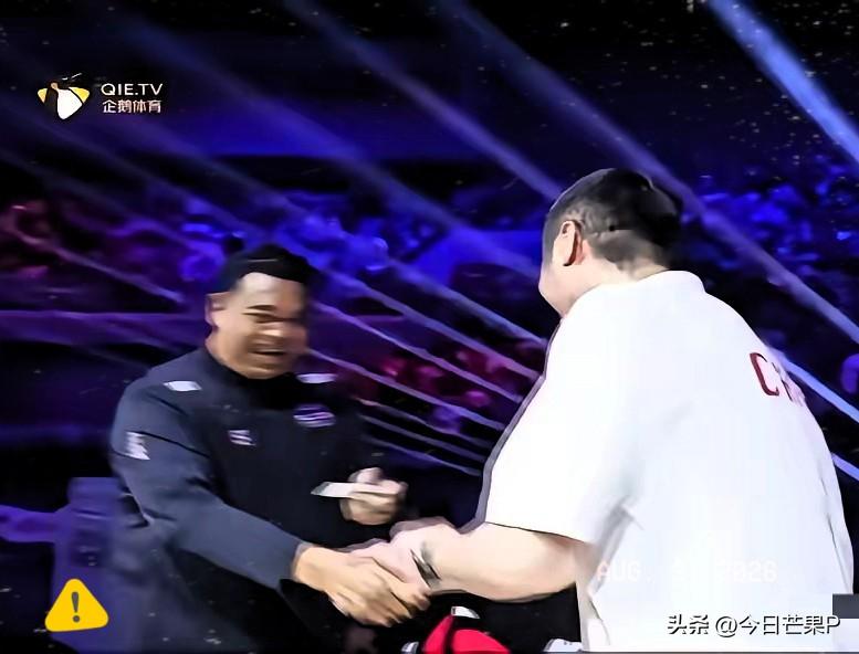 随着中国女排2：3惨败泰国女排，证明了一个事实，那就是在赖亚文、赵勇带领下的中国