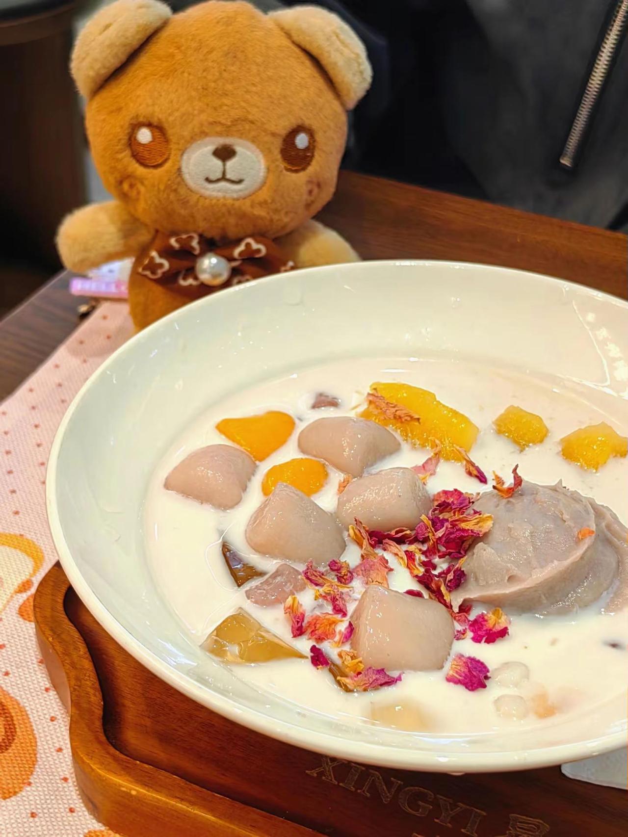 太格茂超好吃的糖水铺。家人们！挖到郑州太格茂超好吃的糖水铺啦✨幸福真的就是一碗甜