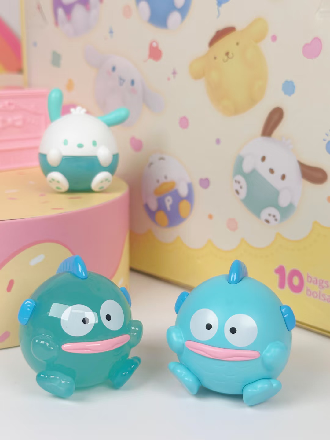 宝宝！！再这么可爱我可要把你吃掉了~🤤