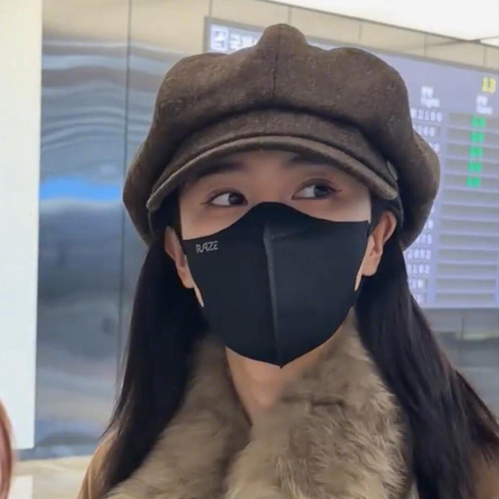 白鹿这眼线是自己画的吧还可以吧 