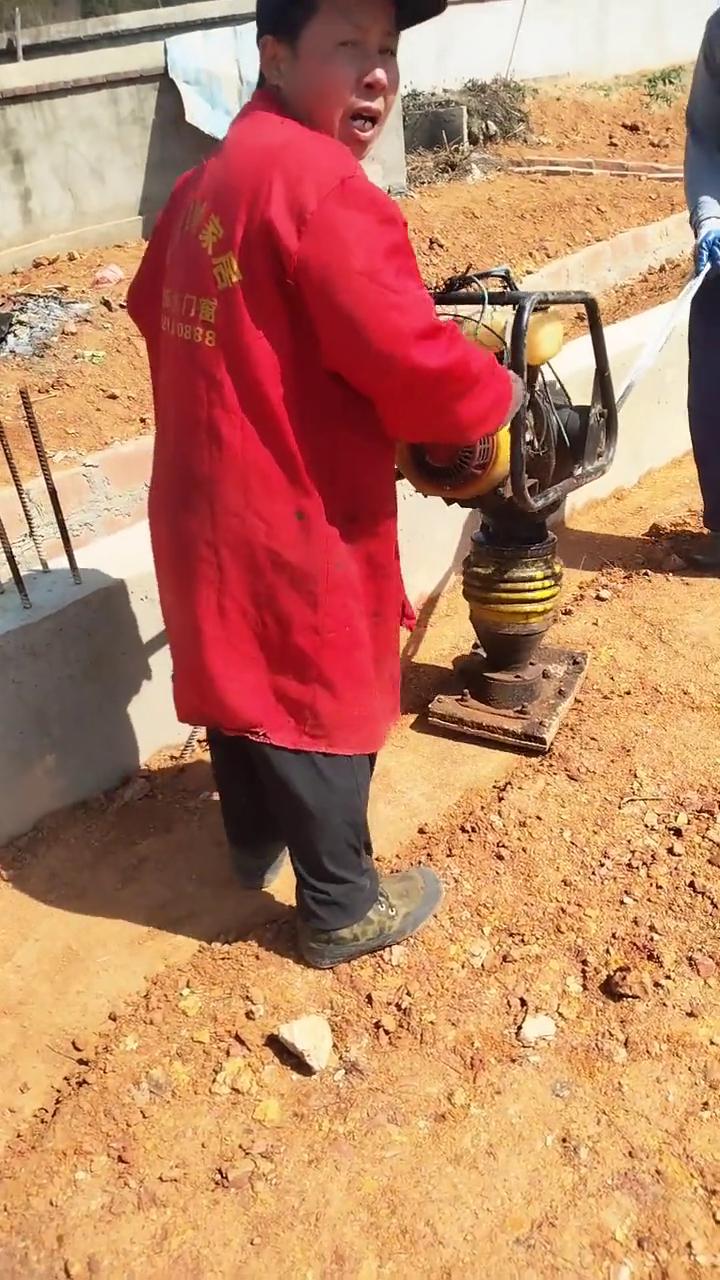 来了来了，这是一个牛。