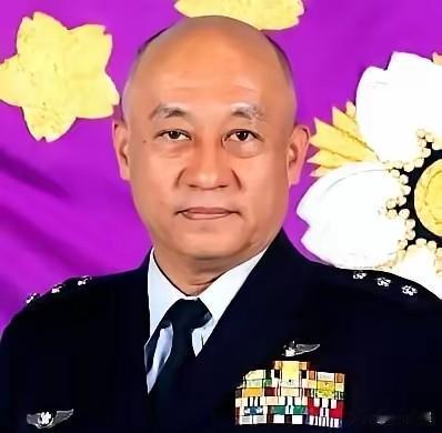 日本统合幕僚长南云宪一郎曾提到，如果哪天中日之间爆发像俄乌冲突那样的持久战，日本