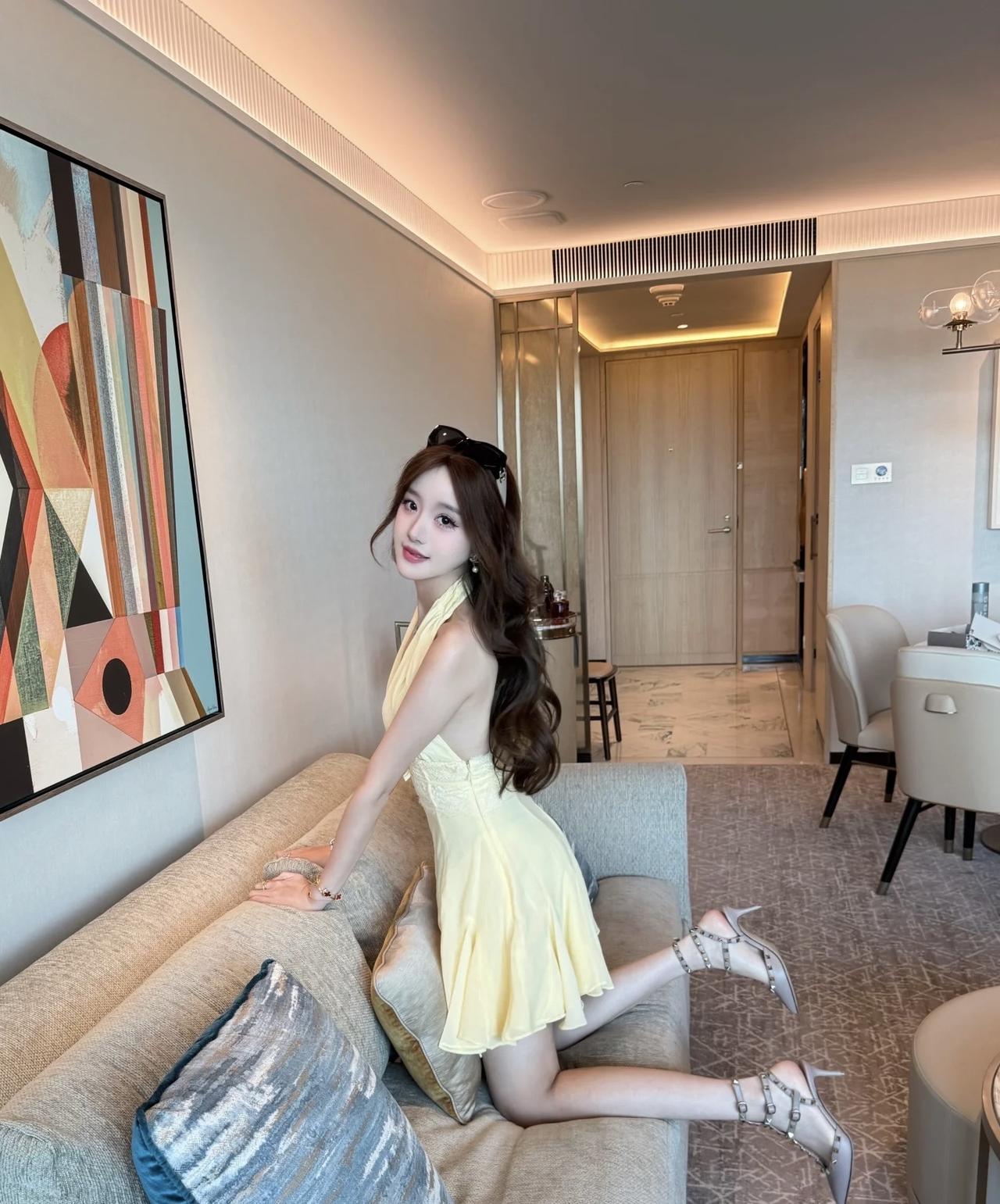 优雅气质，复古风穿搭，时尚沙龙美发体验