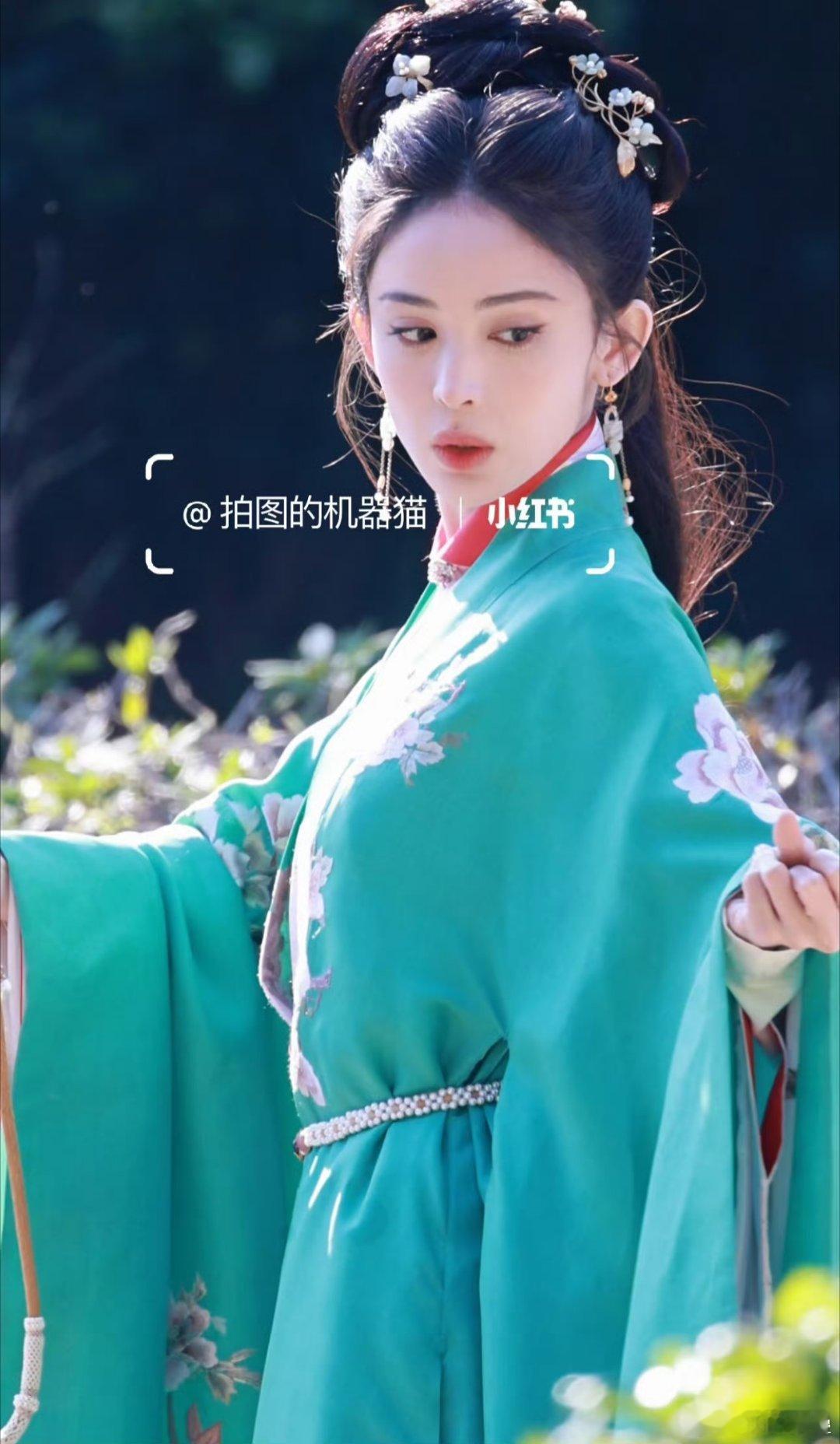 不太行看视频衣服和发饰质感更一般感觉还不如五福（服化） ​​​
