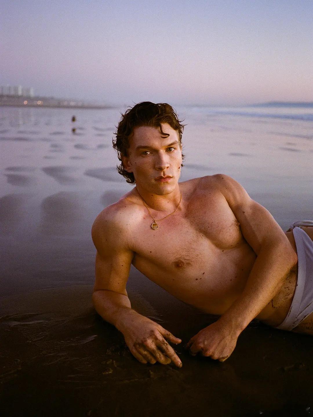 康纳·斯托瑞26岁生日快乐🎂 