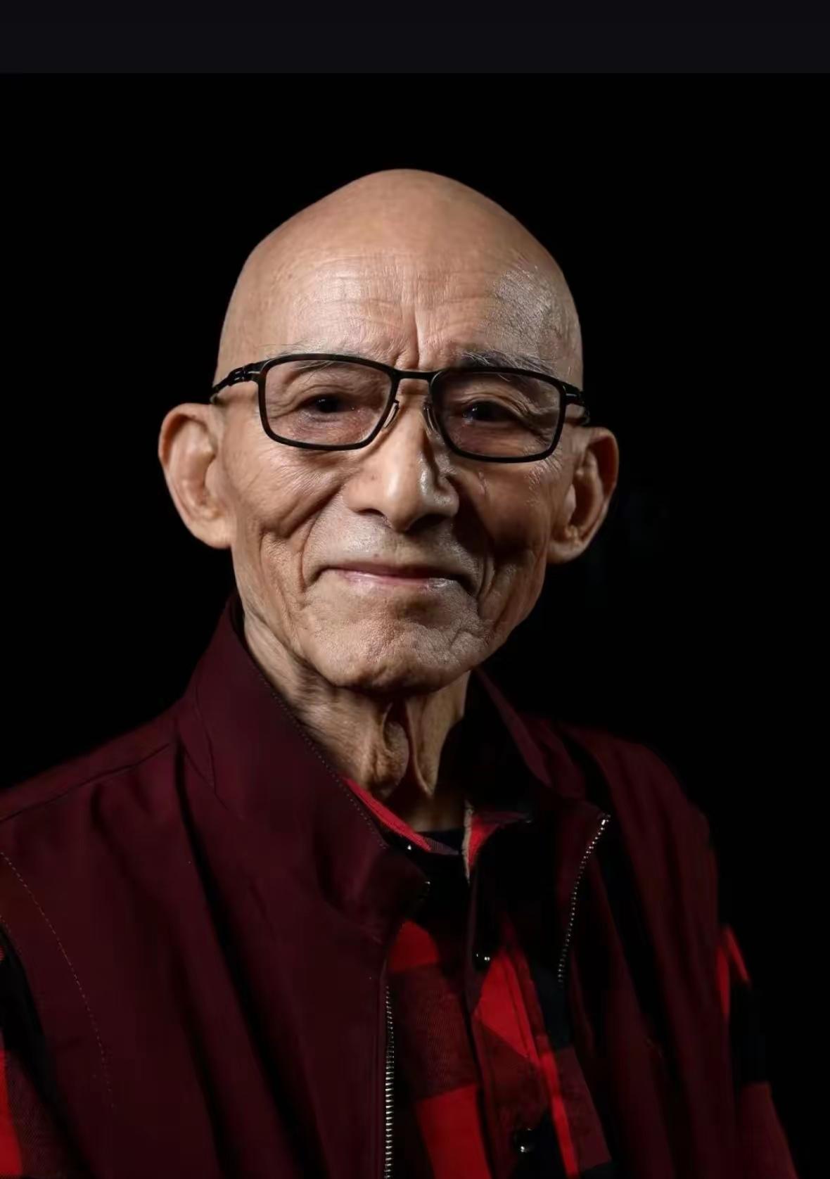 我可以接受游本昌93岁离开，
也能接受他舍弃事业陪生病的妻子，
但有一点我接受不