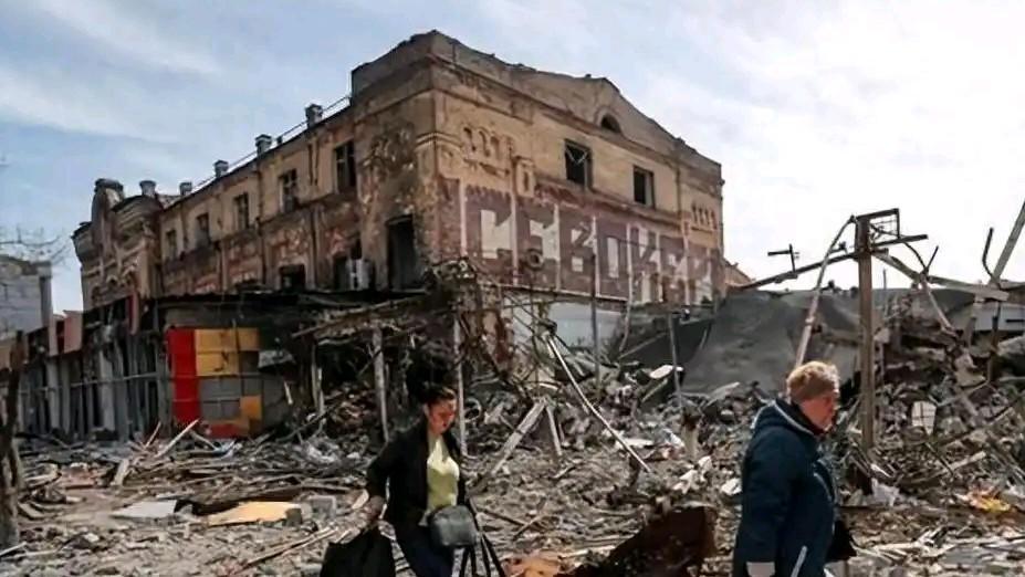 库皮扬斯克方向乌军发起了反击，反击的核心动机是减轻乌军战略补给线压力，库皮扬斯克