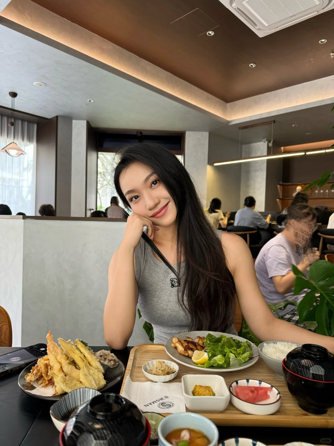 爱是在一吃好多好多顿漂亮饭❤️👭🍱